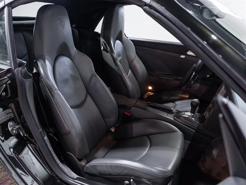 2007 Porsche 997 Carrera 4 - Image 29 of 31