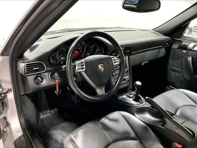 2007 Porsche 997 Carrera 4 - Image 4 of 5