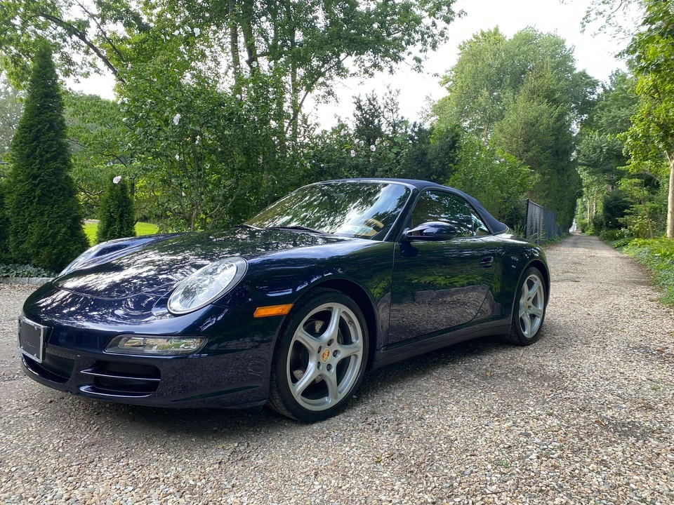 2007 Porsche 997 Carrera 4 - Image 2 of 31
