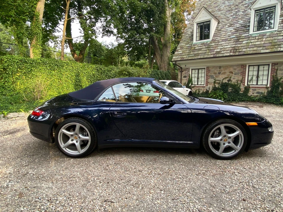 2007 Porsche 997 Carrera 4 - Image 12 of 31