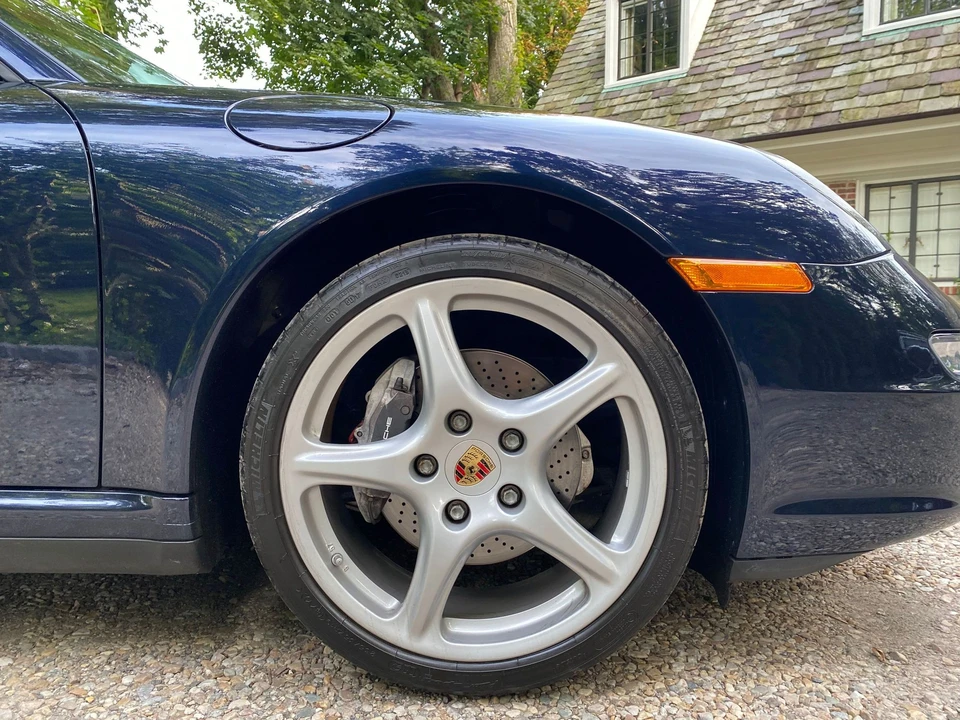 2007 Porsche 997 Carrera 4 - Image 16 of 31