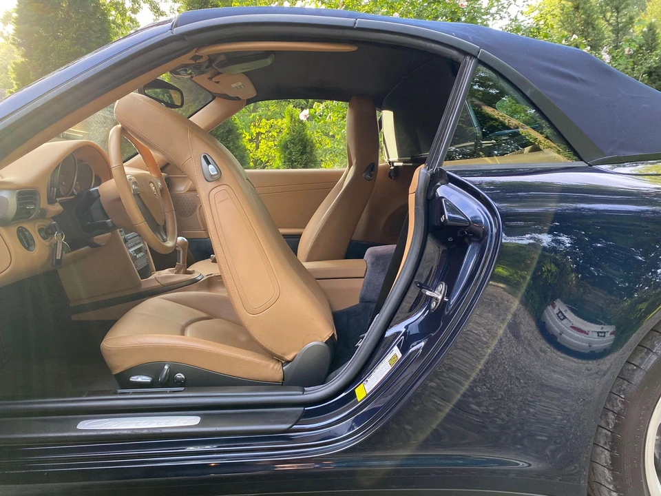 2007 Porsche 997 Carrera 4 - Image 22 of 31