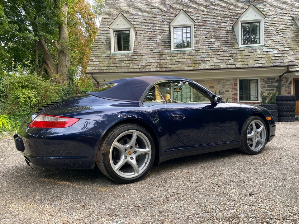 2007 Porsche 997 Carrera 4 - Image 26 of 31