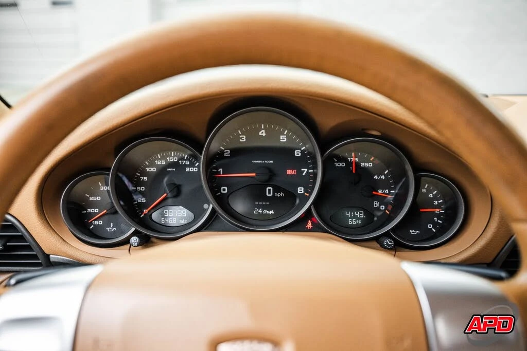 2007 Porsche 997 Carrera 4 - Image 9 of 31