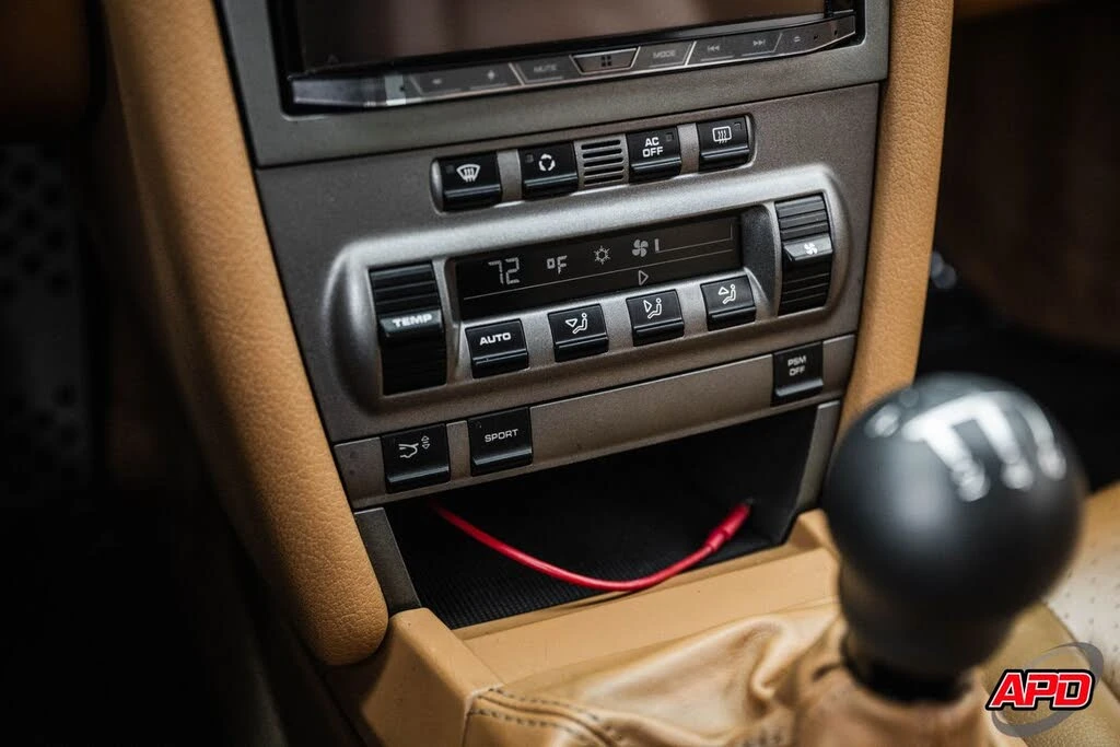 2007 Porsche 997 Carrera 4 - Image 19 of 31