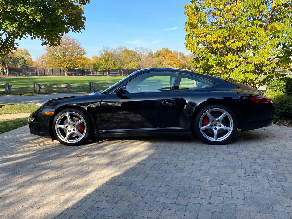 2007 Porsche 997 Carrera 4S - Image 10 of 31