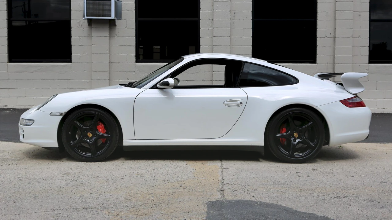 2007 Porsche 997 Carrera S - Image 22 of 31