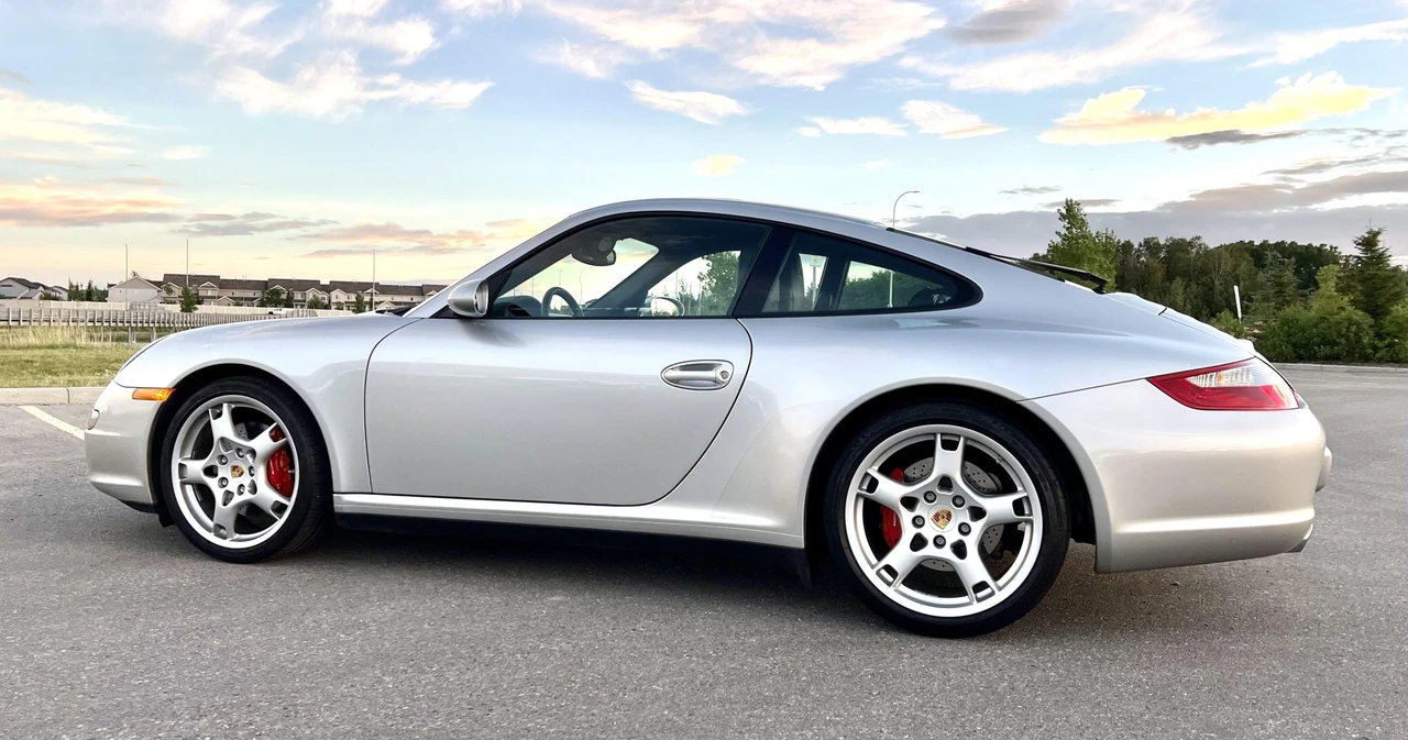 2007 Porsche 997 Carrera 4S - Image 10 of 31