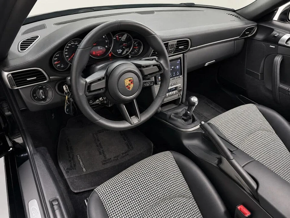 2007 Porsche 997 Carrera - Image 8 of 31
