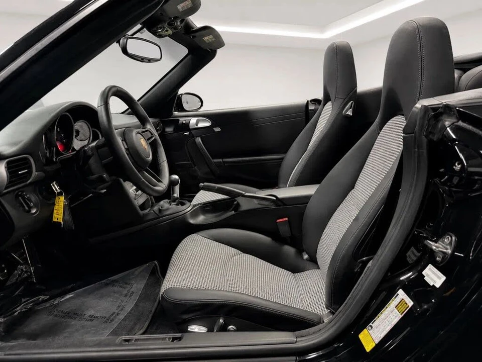 2007 Porsche 997 Carrera - Image 10 of 31
