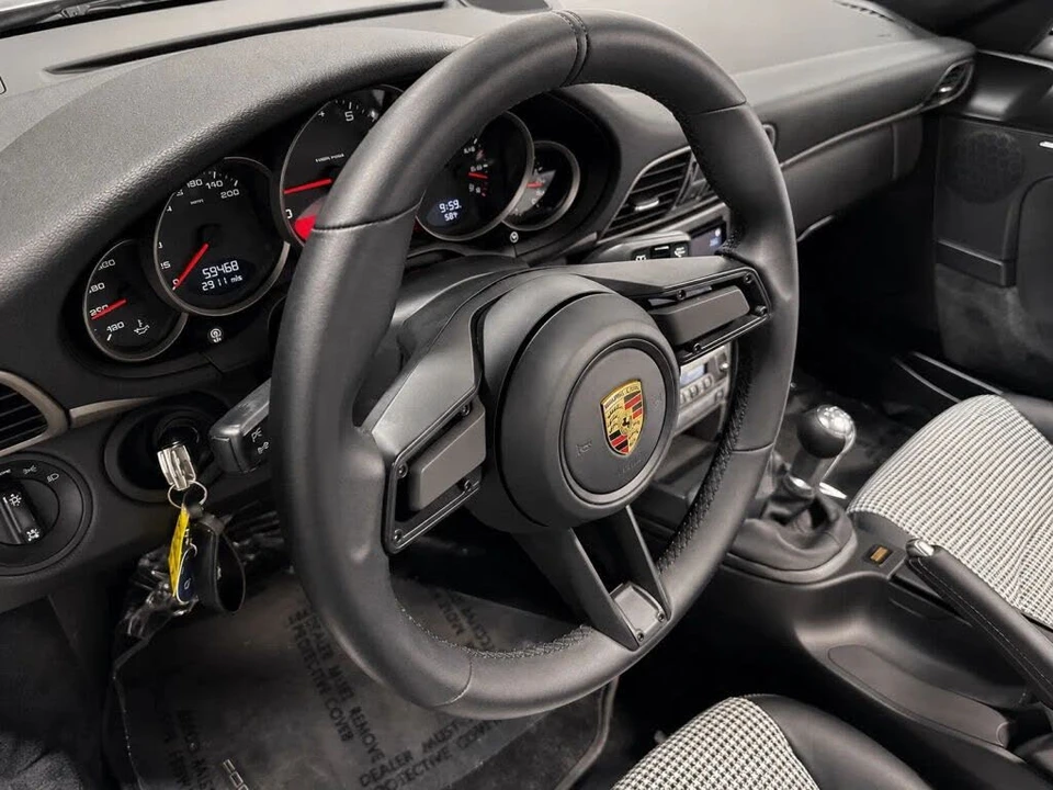 2007 Porsche 997 Carrera - Image 9 of 31