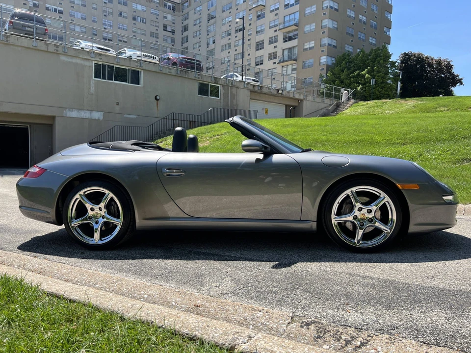 2007 Porsche 997 Carrera - Image 9 of 31