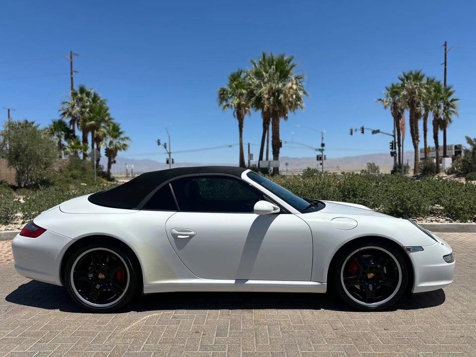 2007 Porsche 911 - Image 11 of 31
