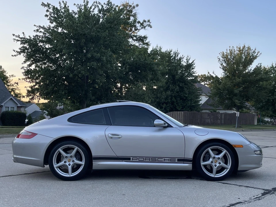 2007 Porsche 997 Carrera - Image 25 of 31
