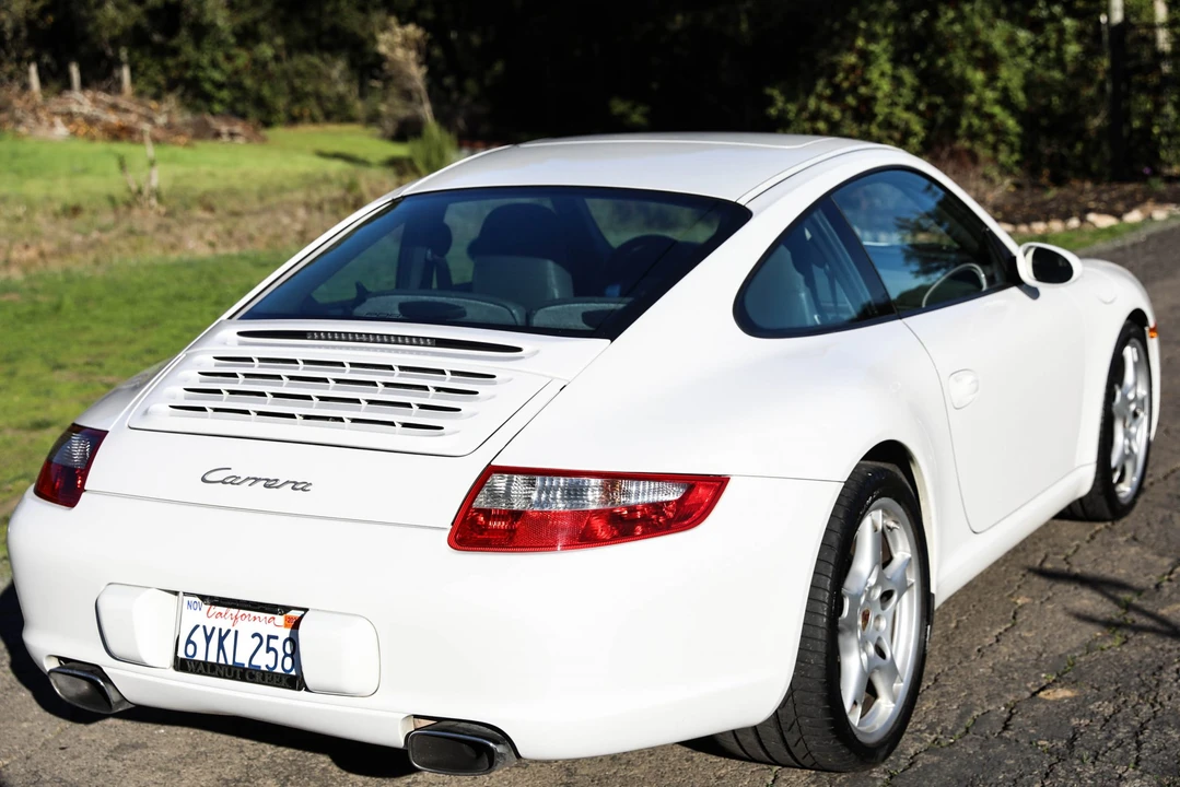 2007 Porsche 997 Carrera - Image 10 of 31