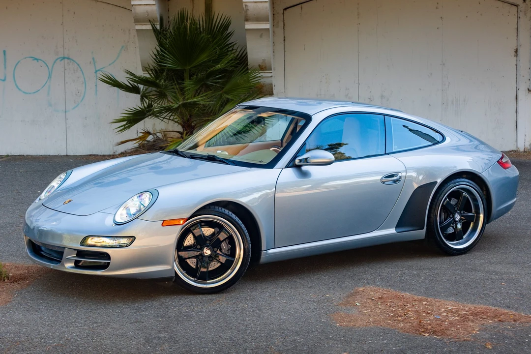 2007 Porsche 997 Carrera - Image 2 of 31