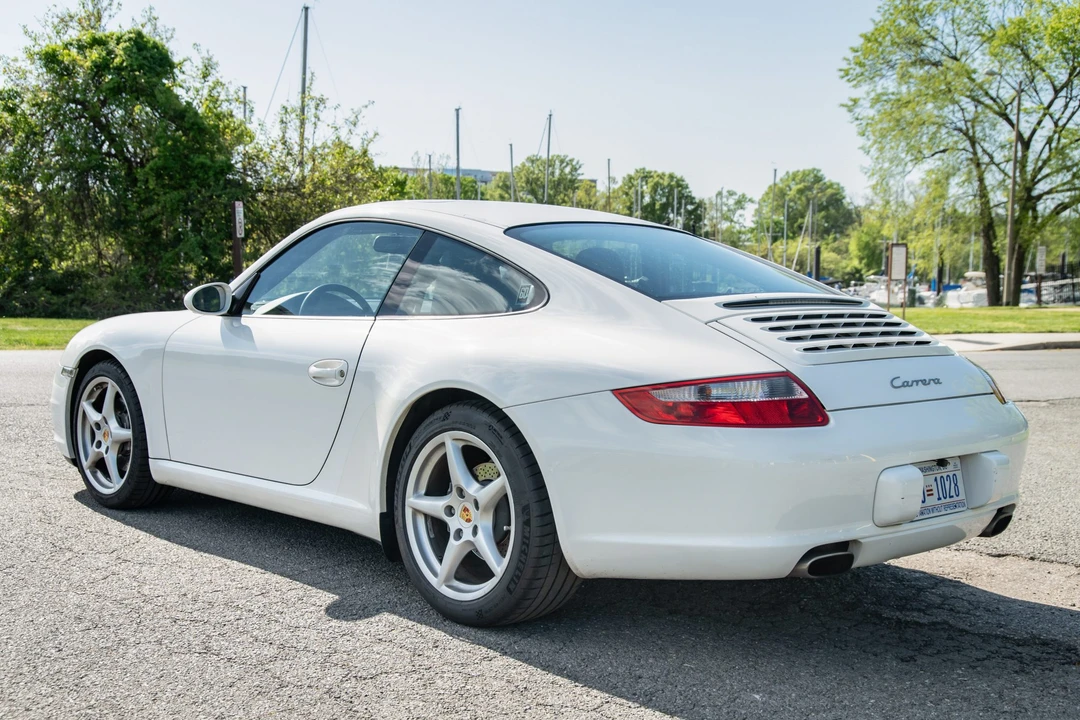 2007 Porsche 997 Carrera - Image 8 of 31