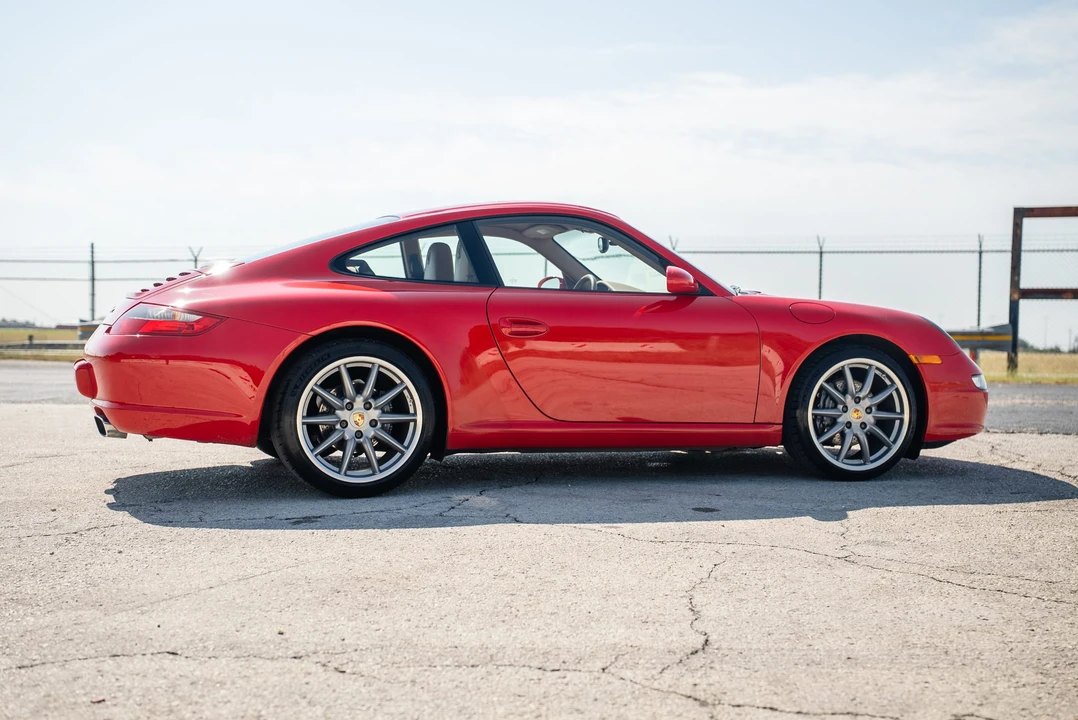 2007 Porsche 997 Carrera - Image 10 of 31
