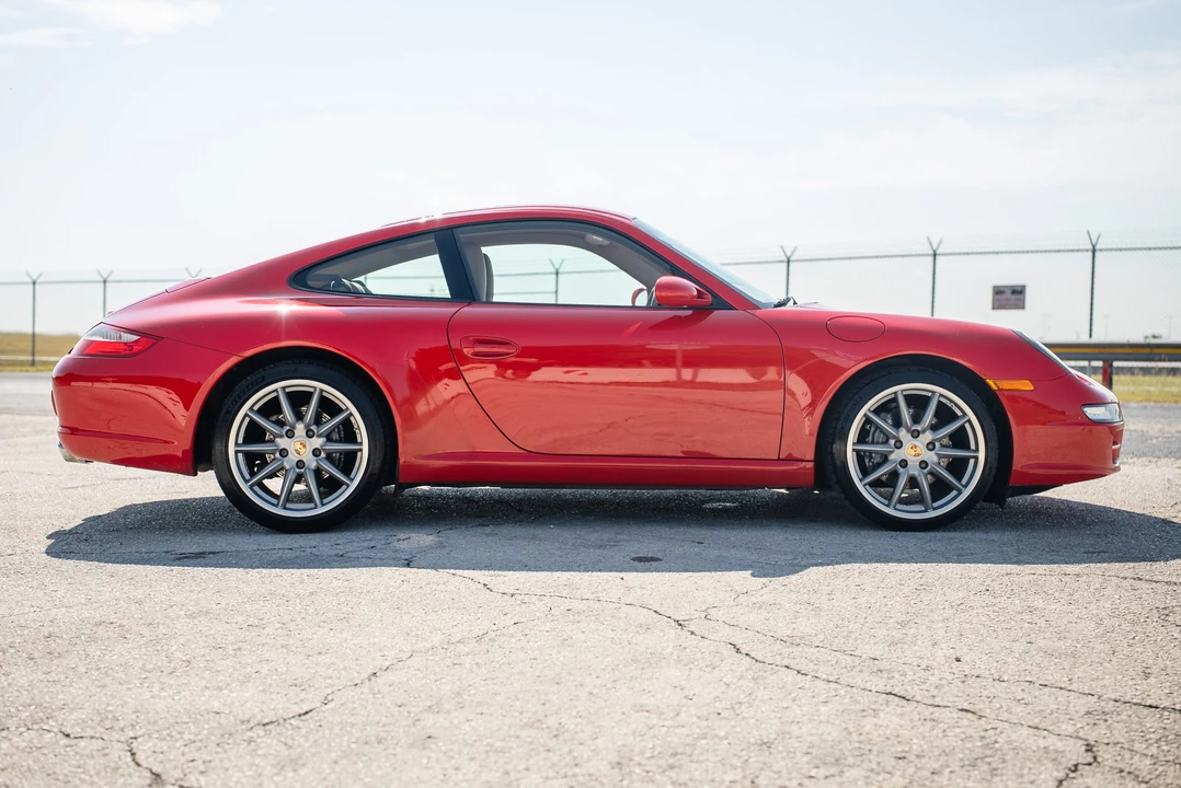 2007 Porsche 997 Carrera - Image 9 of 31