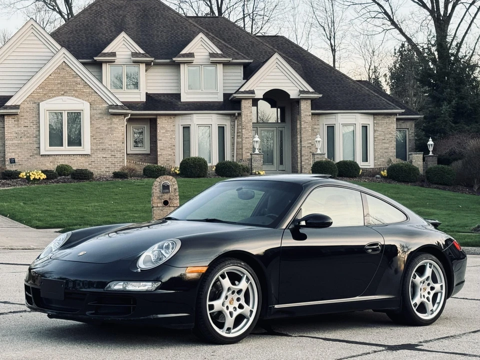 2007 Porsche 997 Carrera - Image 2 of 31