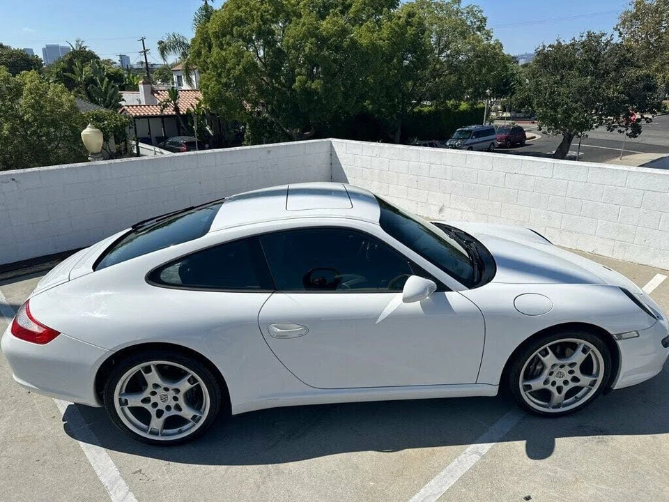 2007 Porsche 997 Carrera - Image 10 of 10