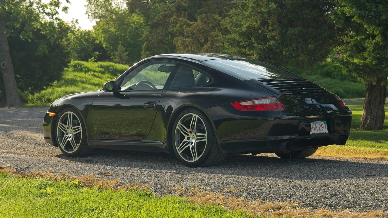 2007 Porsche 997 Carrera - Image 8 of 31