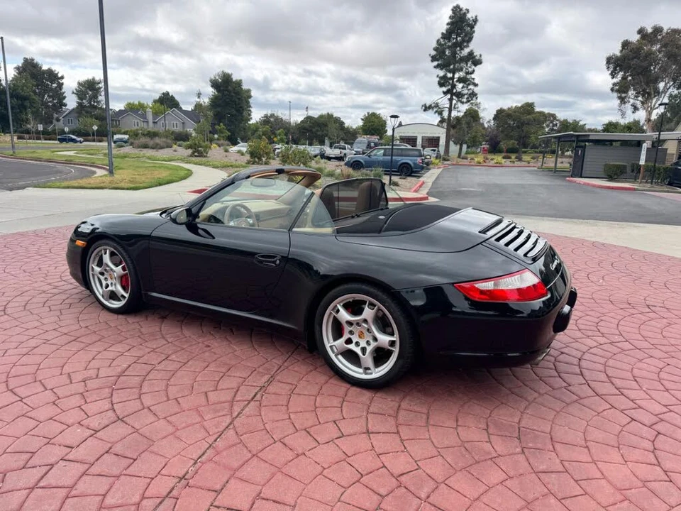 2007 Porsche 997 Carrera S - Image 16 of 31