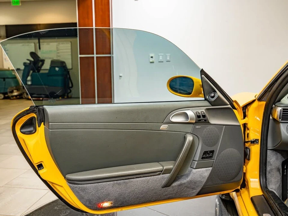 2007 Porsche 997 Carrera S - Image 24 of 31