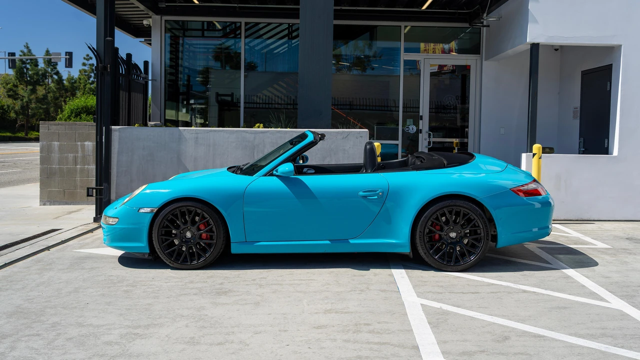 2007 Porsche 997 Carrera S - Image 10 of 31