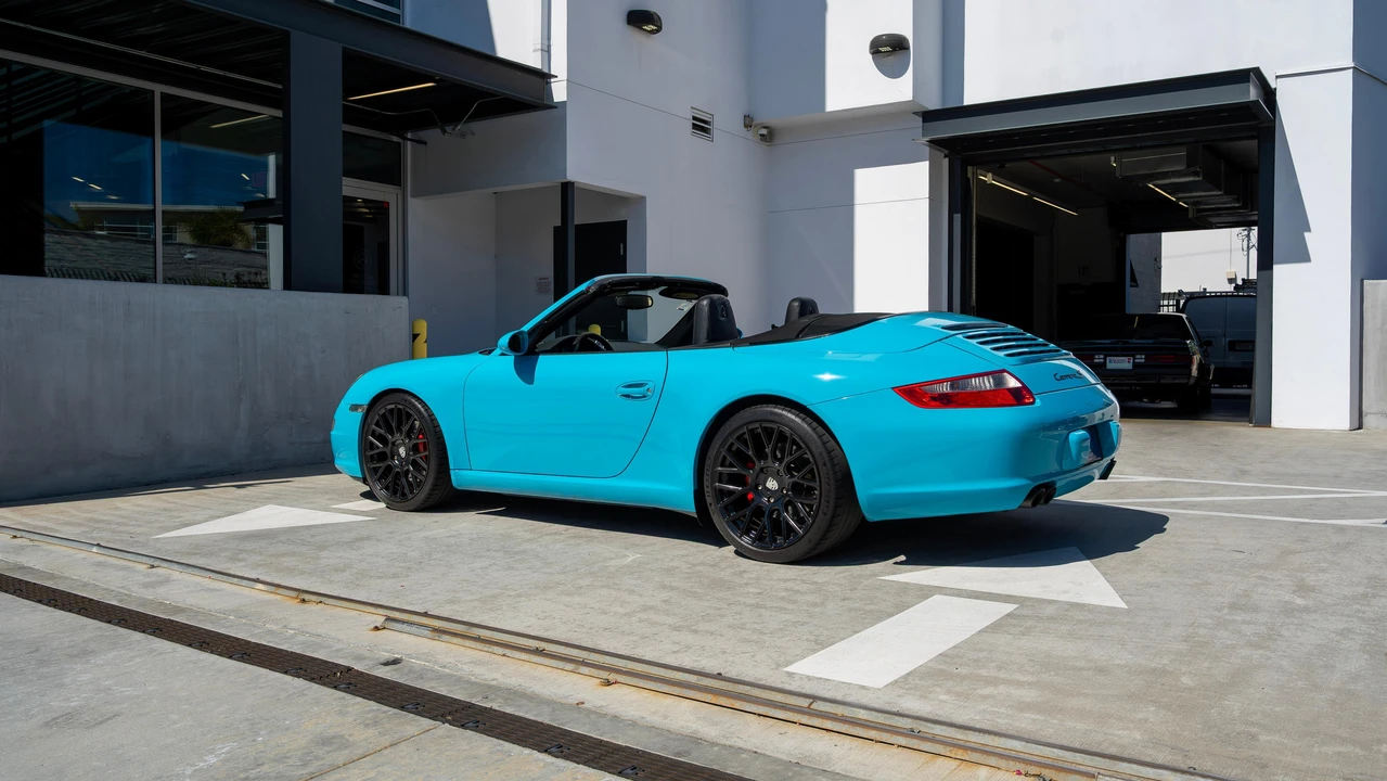 2007 Porsche 997 Carrera S - Image 15 of 31
