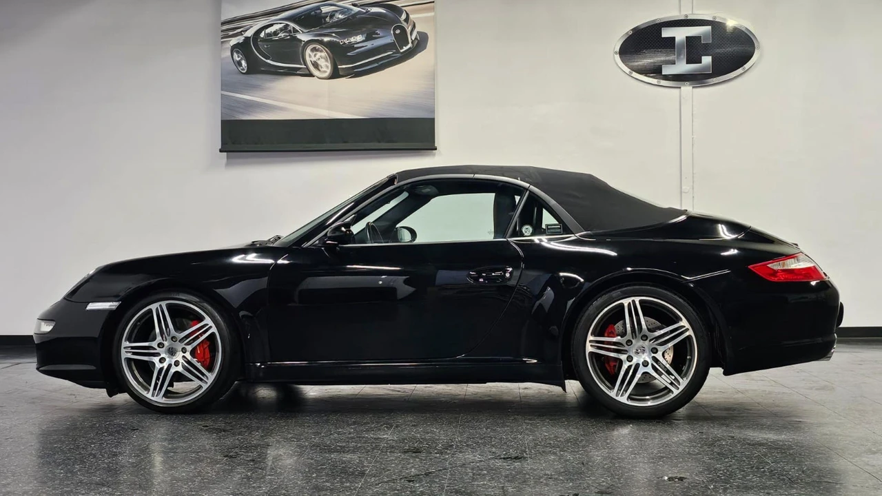 2007 Porsche 997 Carrera S - Image 29 of 31