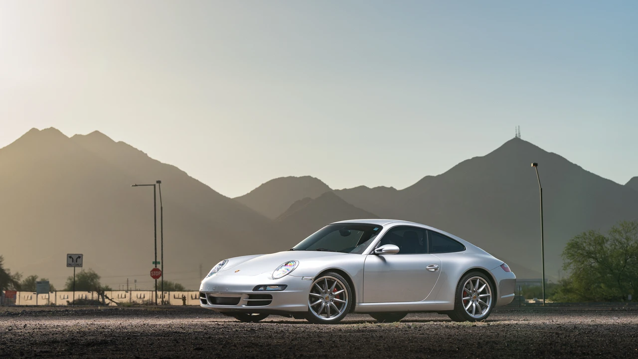 2007 Porsche 997 Carrera S - Image 2 of 31