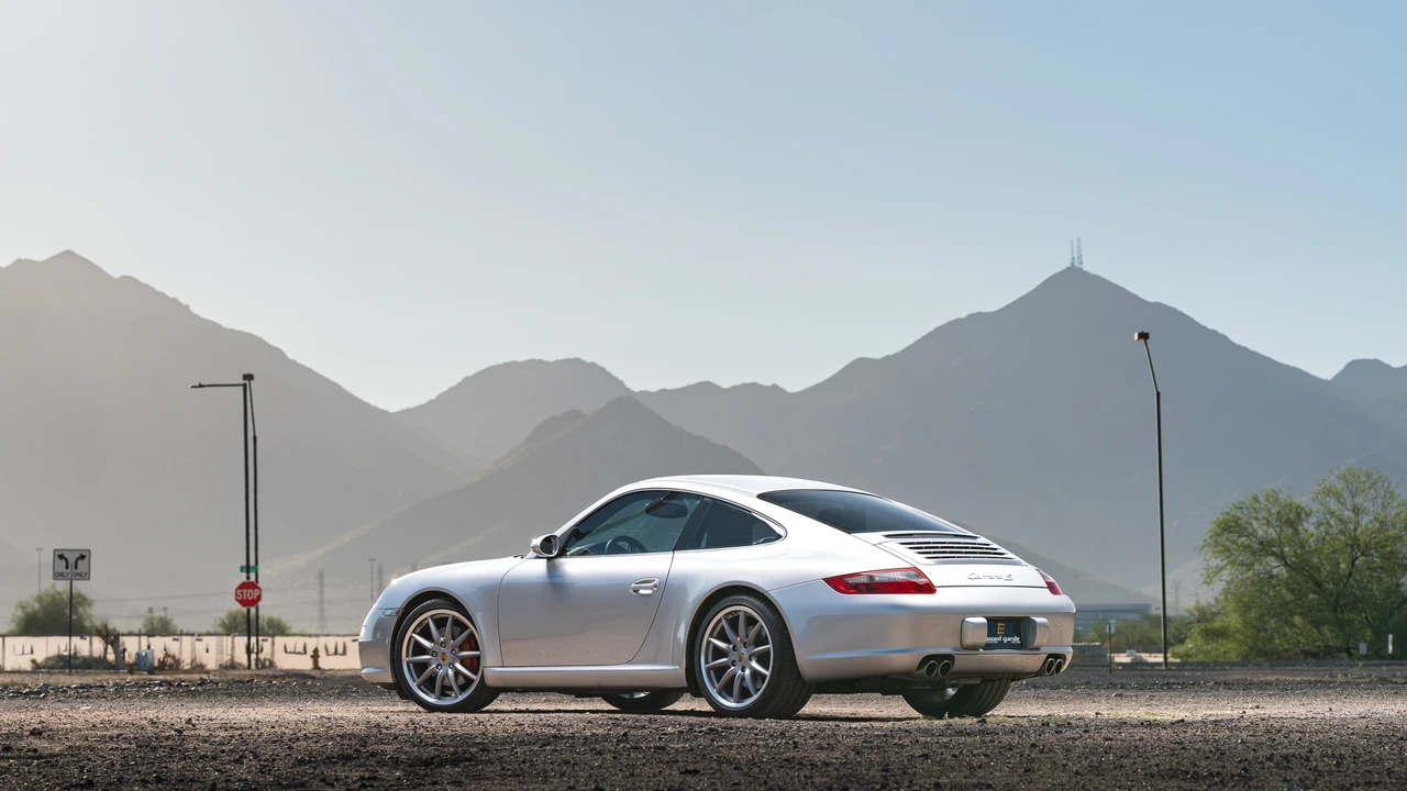2007 Porsche 997 Carrera S - Image 26 of 31