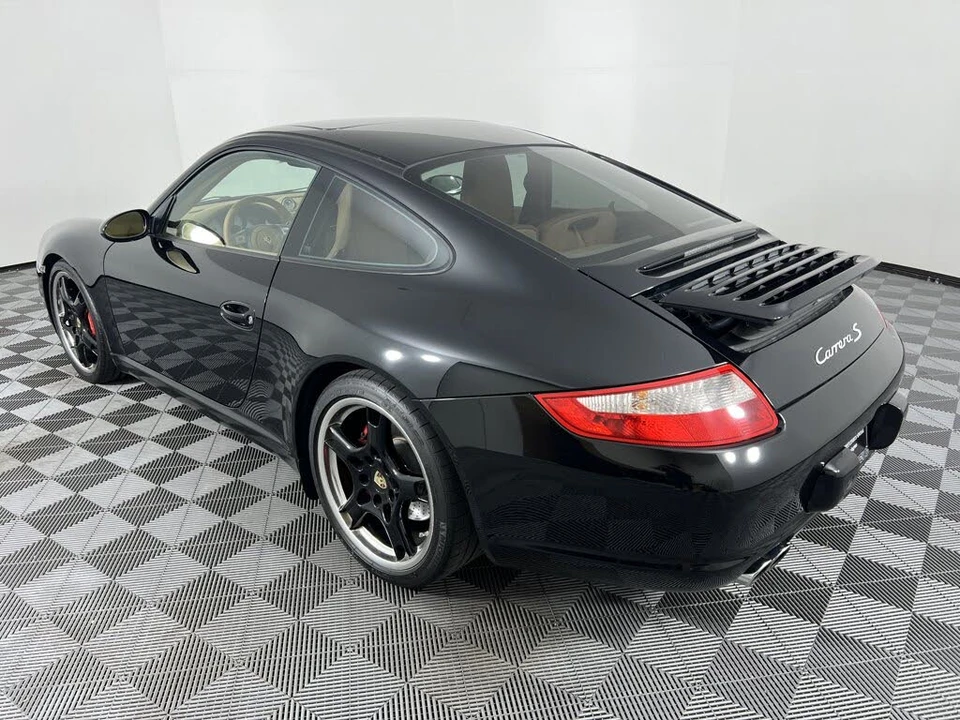 2007 Porsche 997 Carrera S - Image 10 of 31