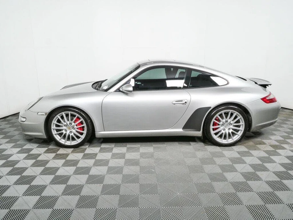 2007 Porsche 997 Carrera S - Image 2 of 31
