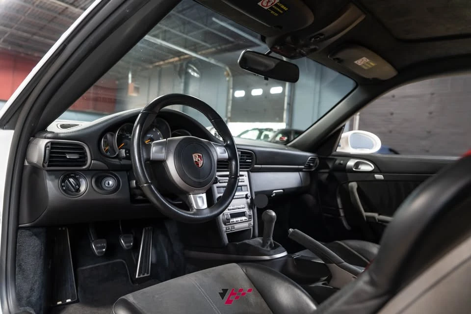 2007 Porsche 997 GT3 - Image 14 of 20