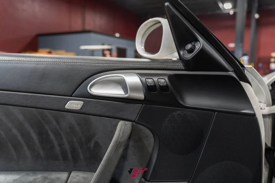 2007 Porsche 997 GT3 - Image 13 of 20