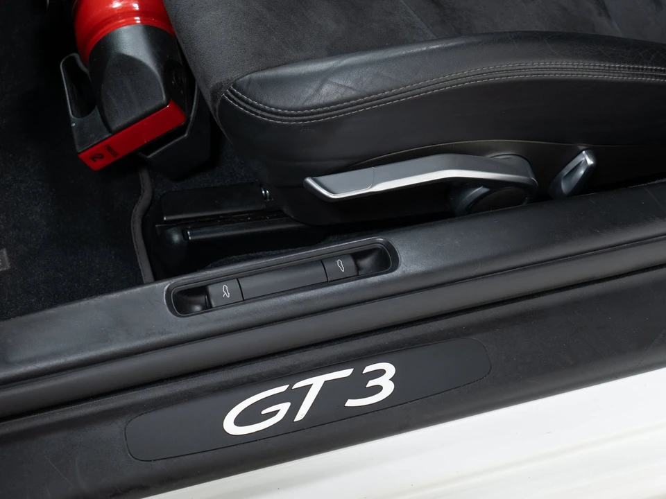 2007 Porsche 997 GT3 - Image 18 of 31
