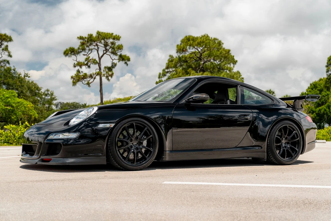 2007 Porsche 997 GT3 RS - Image 2 of 31