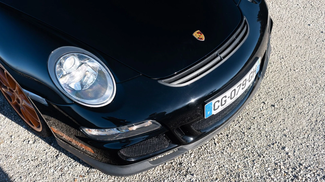 2007 Porsche 997 GT3 RS - Image 2 of 31