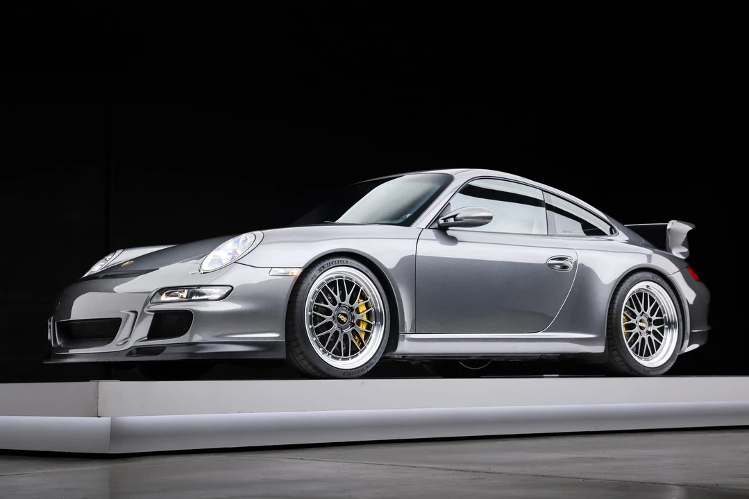 2007 Porsche 997 GT3 - Image 2 of 31