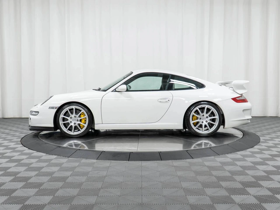 2007 Porsche 997 GT3 - Image 2 of 5