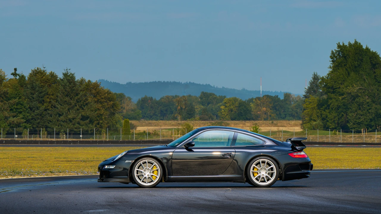 2007 Porsche 997 GT3 - Image 3 of 31