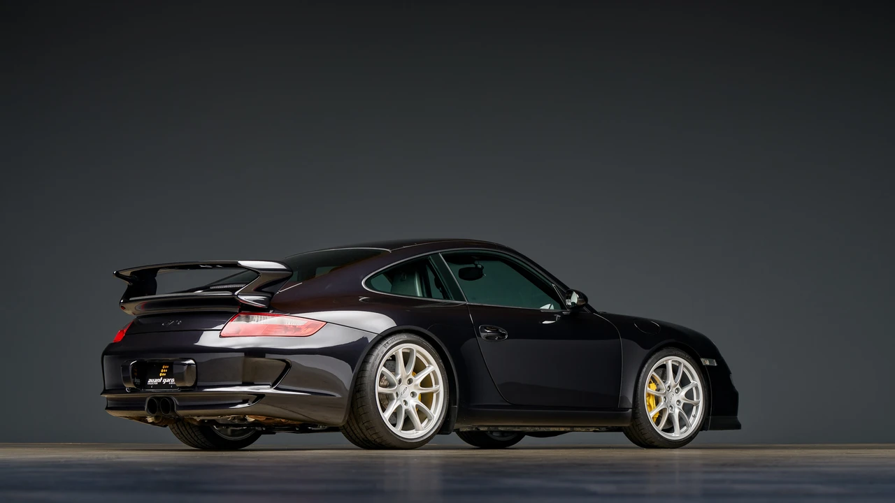 2007 Porsche 997 GT3 - Image 27 of 31