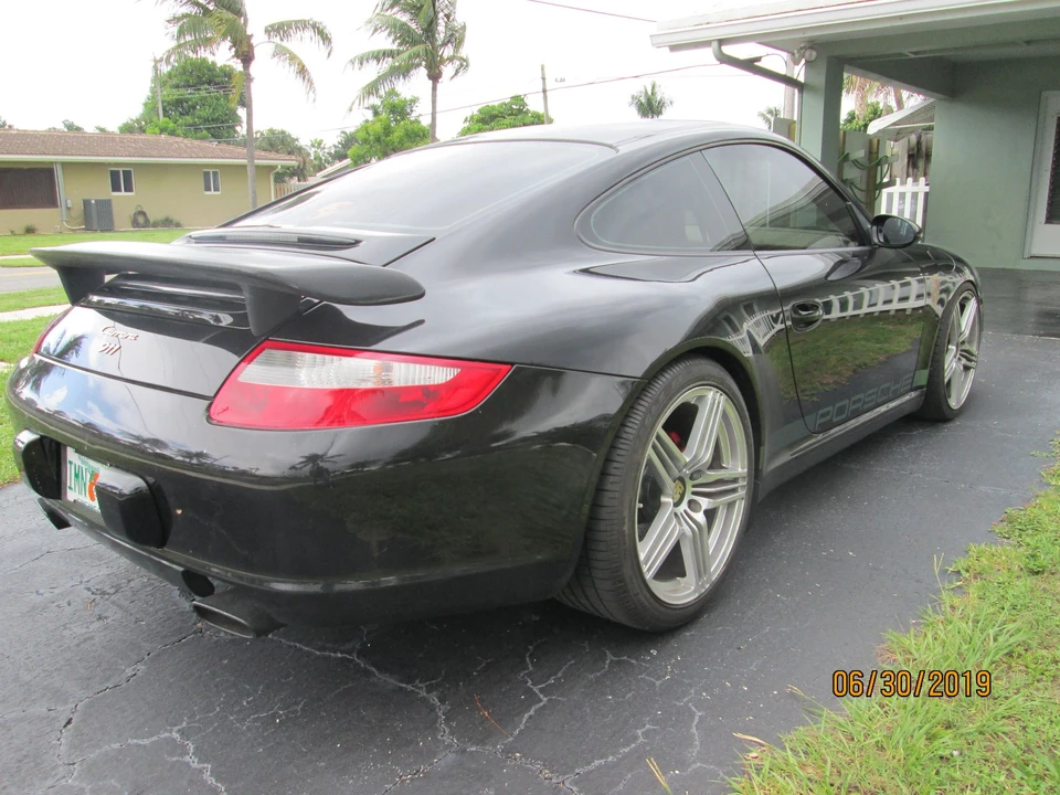 2007 Porsche 911 - Image 9 of 13