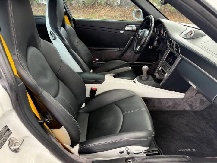 2007 Porsche 997 Turbo - Image 22 of 31