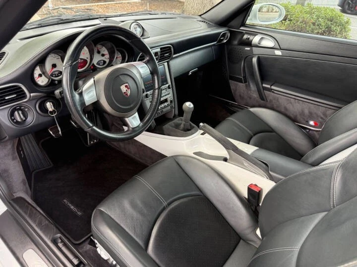 2007 Porsche 997 Turbo - Image 17 of 31