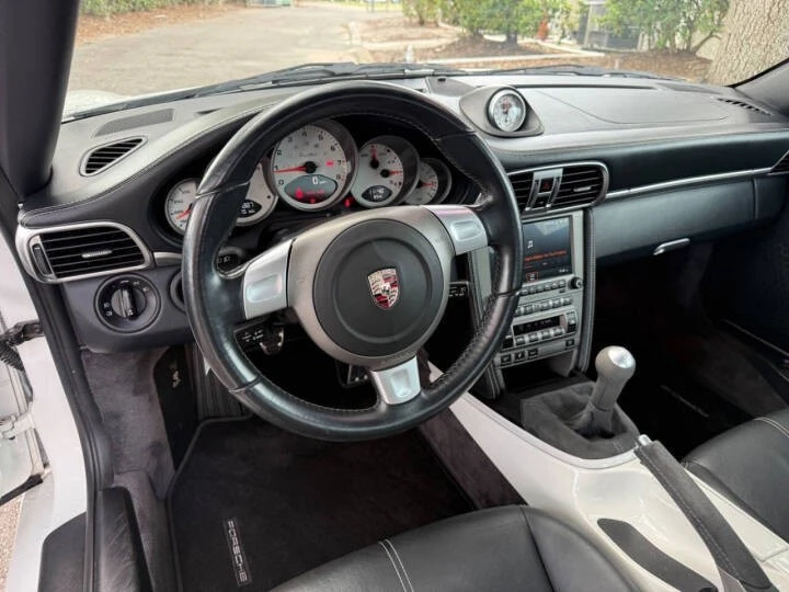 2007 Porsche 997 Turbo - Image 25 of 31