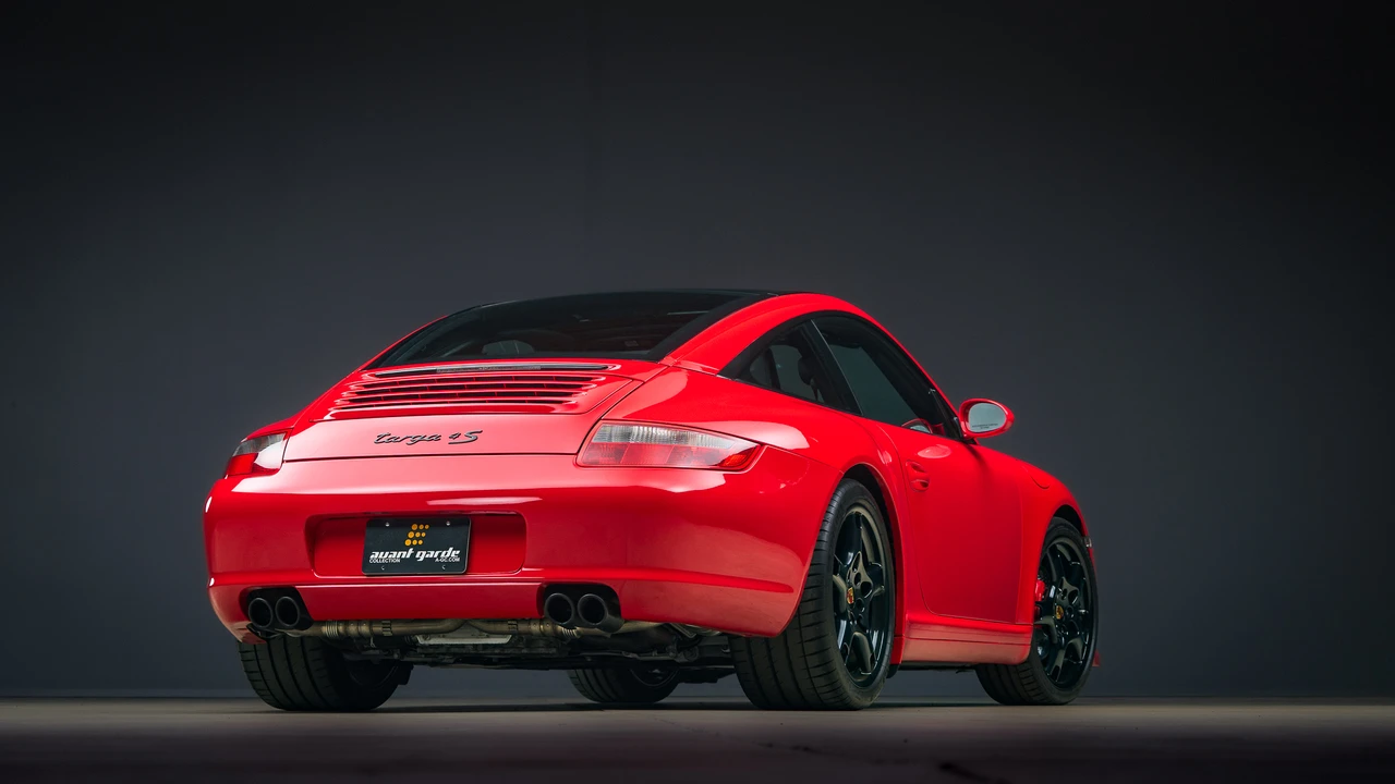 2007 Porsche 997 Carrera S - Image 8 of 31