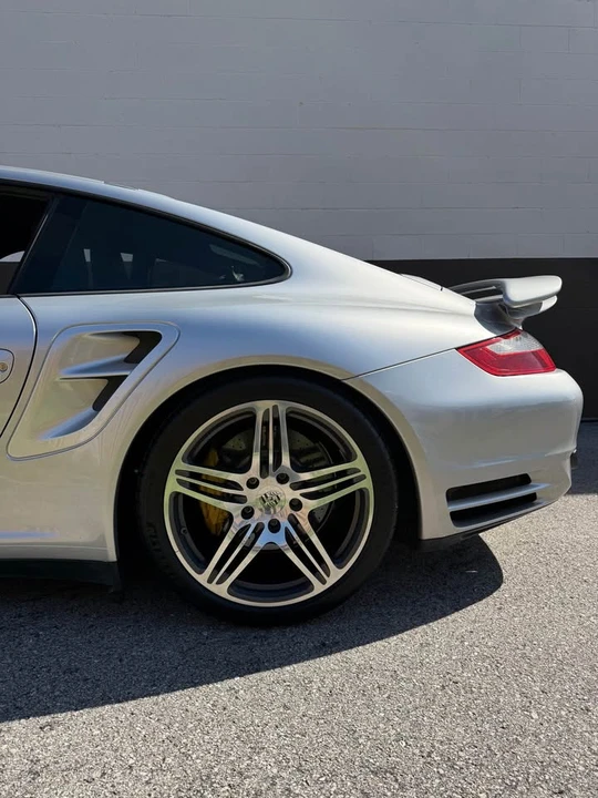 2007 Porsche 997 Turbo - Image 9 of 16
